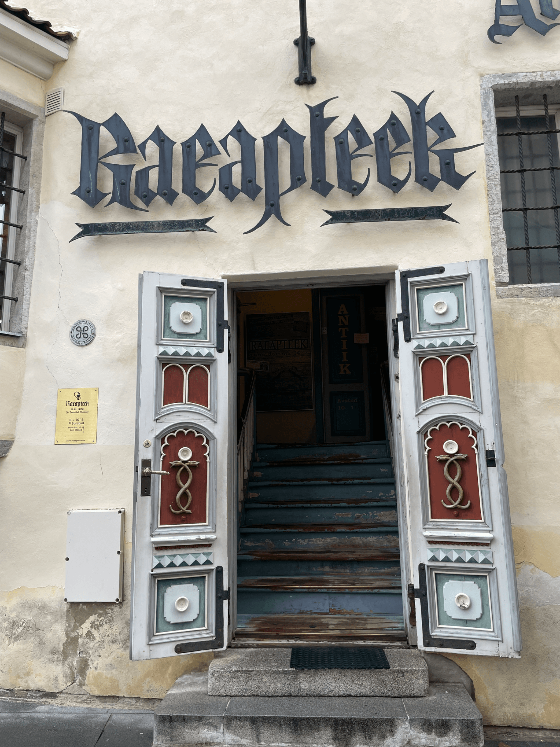 Raeapteek : La plus vieille pharmacie d'Europe