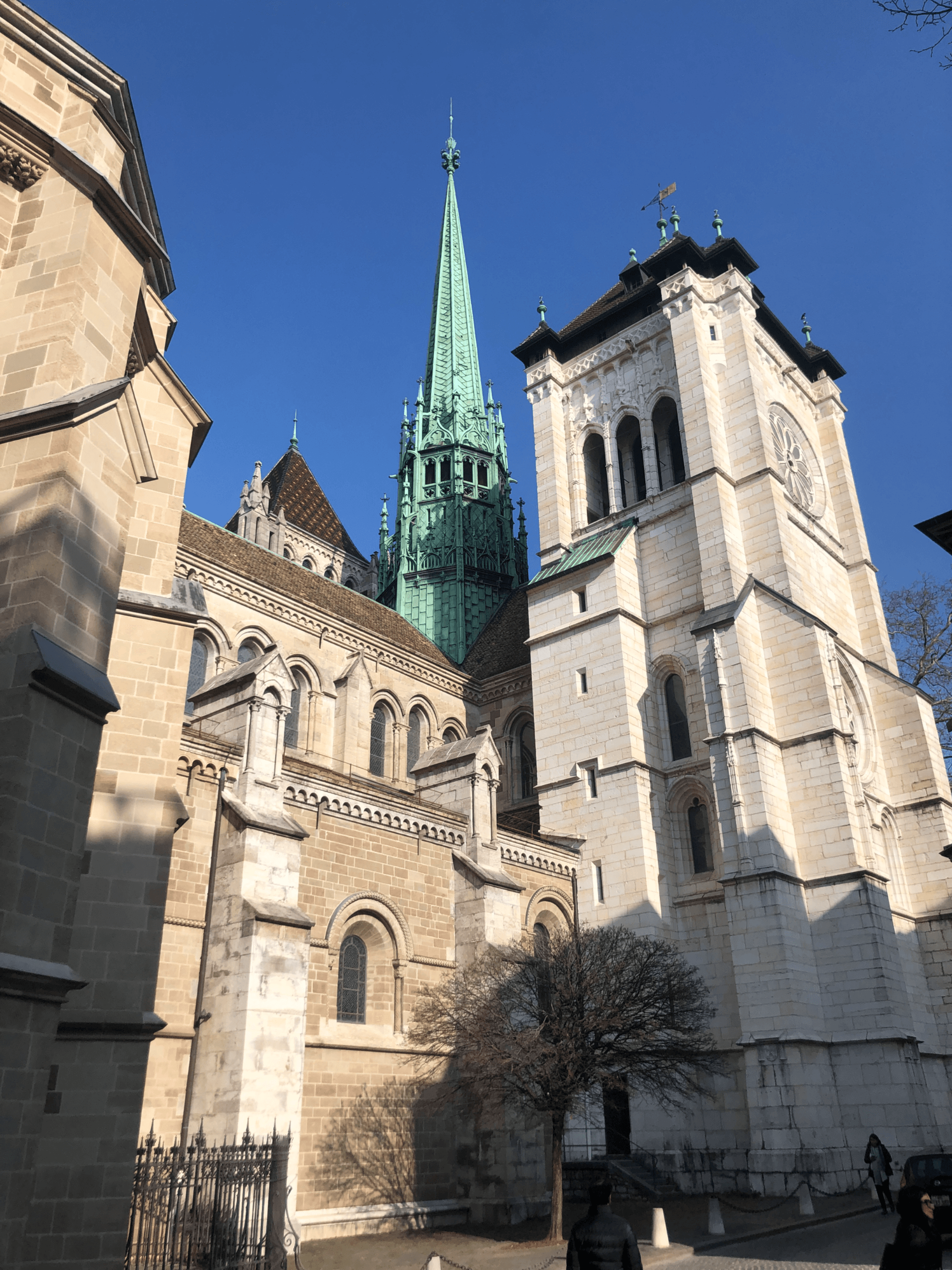 Cathédrale Saint-Pierre de Genève 