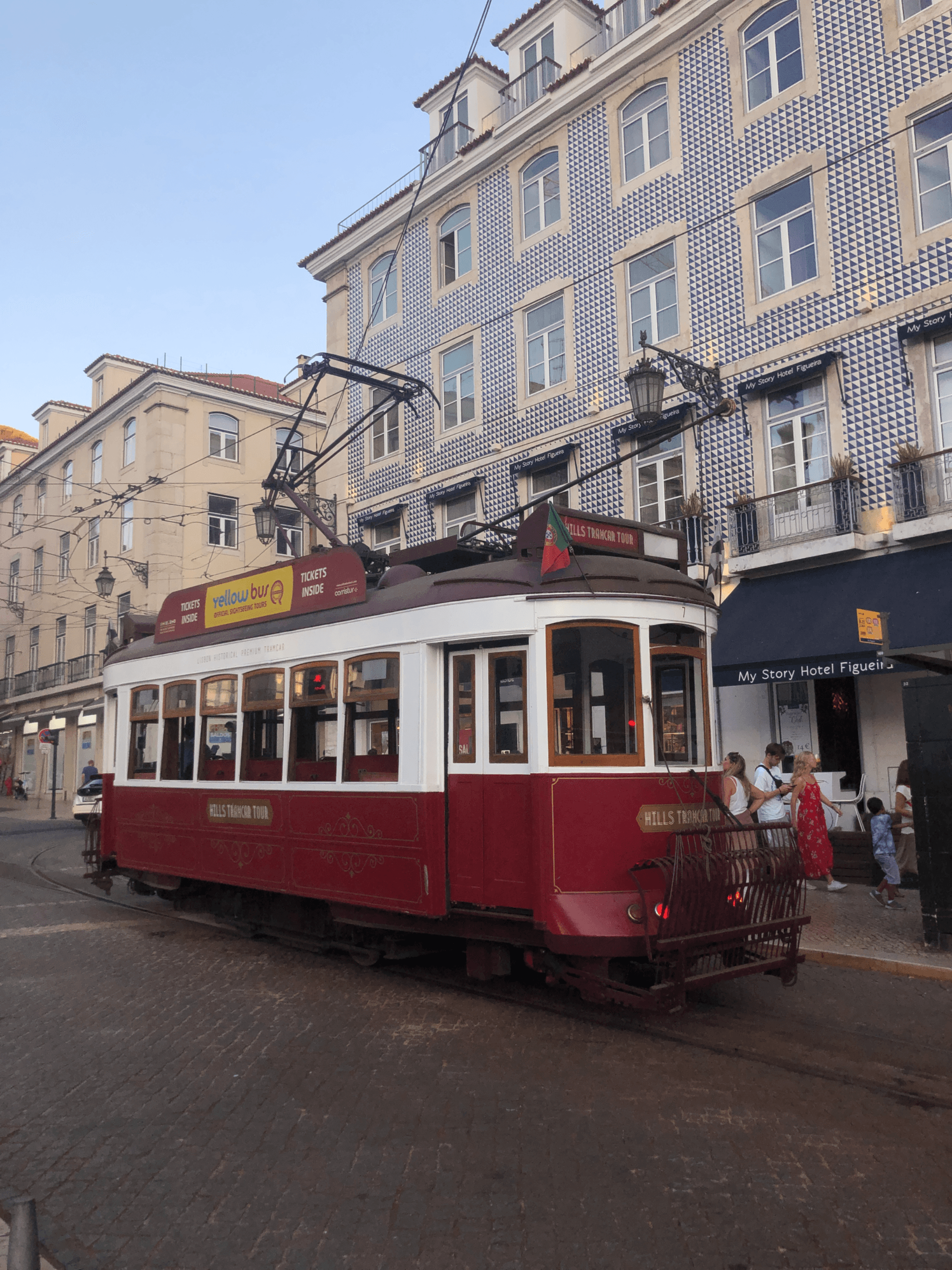 Tram 28